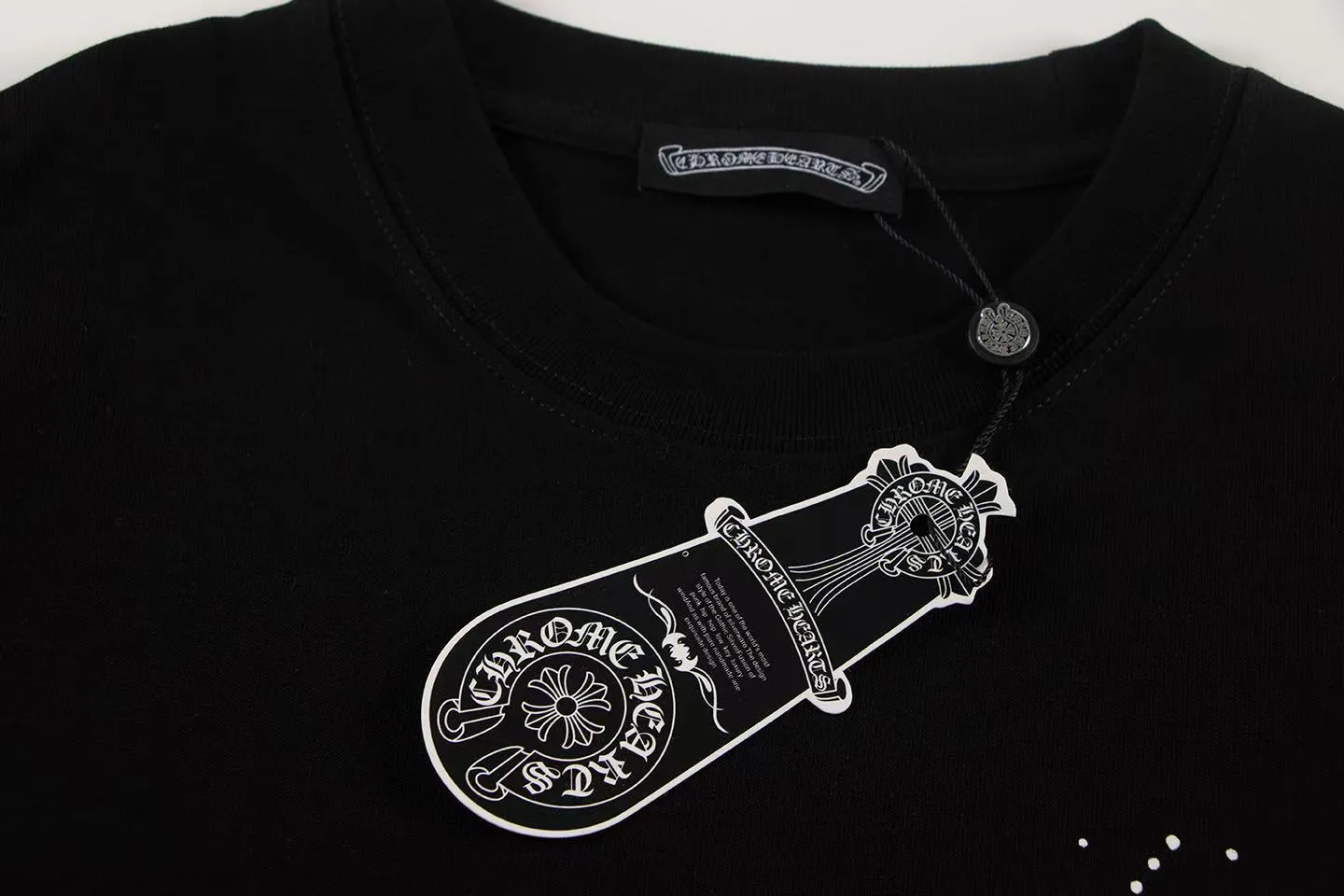 🅿️160 Style: 2025 new Croix Heart short-sleeved T-shirt Material: High version 300g double yarn combed cotton Size: S～XL Color: Black Style number: Z016